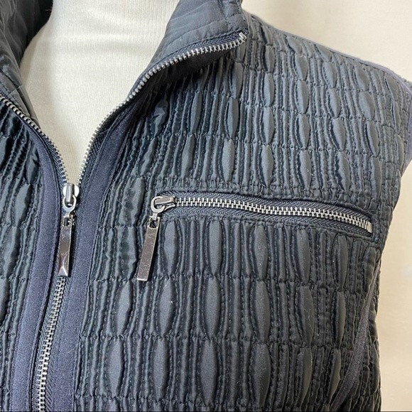 Pendleton Quilted Black Full Zip Light Weight Puffer Vest - Size M - Picture 3 of 8